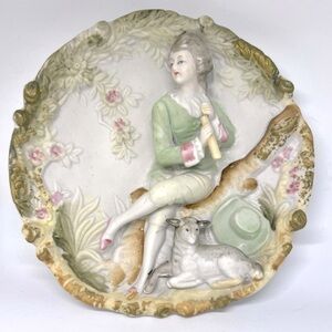 Vintage Thames Musician 3-D Hanging Plate